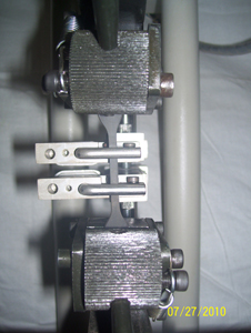 Extensometer for UTM Machine